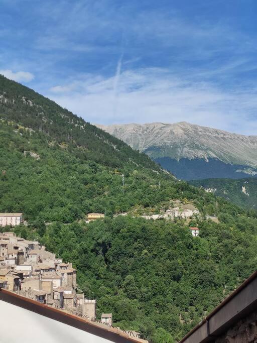 Casa Vacanza Pacentro エクステリア 写真